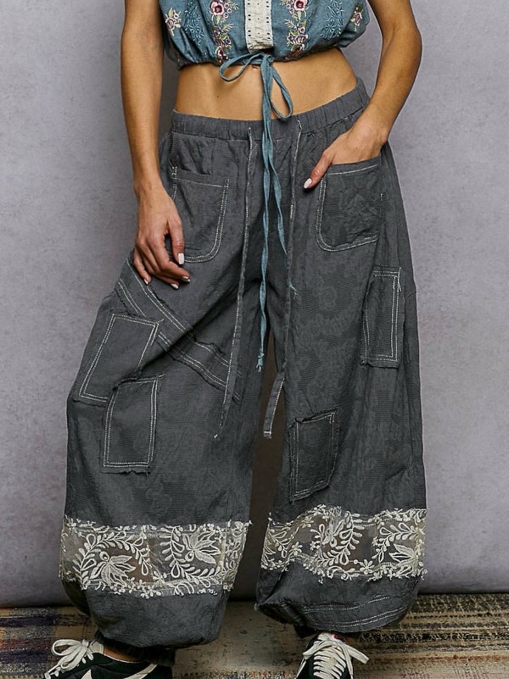 POL Gray Wide-Leg Embroidered Patch Pocket Joggers